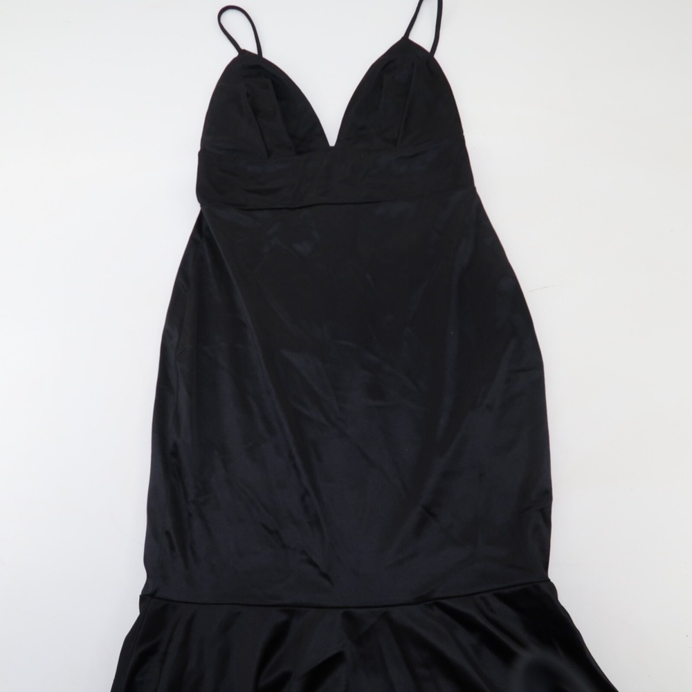 Windsor‎ Formal Dress Black Satin Solid Spaghetti Straps Size M Wedding Prom